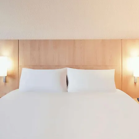 Ibis Aix En Provence Hotel 3*